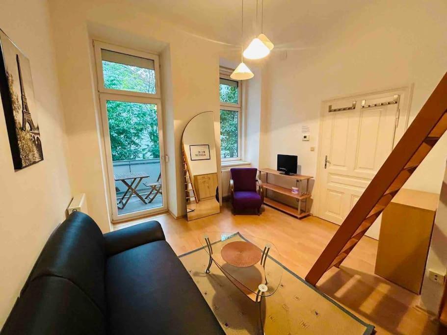Appartamento Retro Chic - Charming Near Augarten Vienna